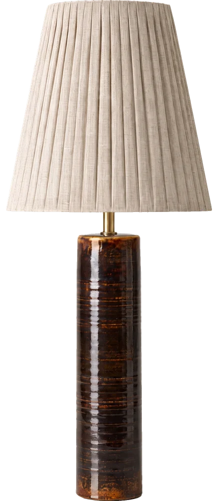 Column drawn to scale: 58 cm tall, 26 cm across the shade, 10 cm across the base