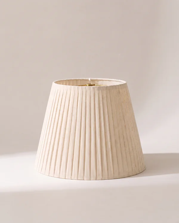Pleated linen shade
