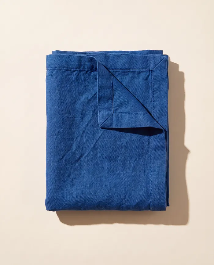 Sunday tablecloth: another colour