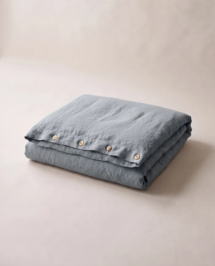 Linen duvet cover: folded